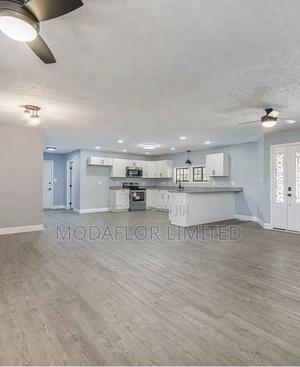 Stone Core Vinyl Flooring – Everyday Practical - main view