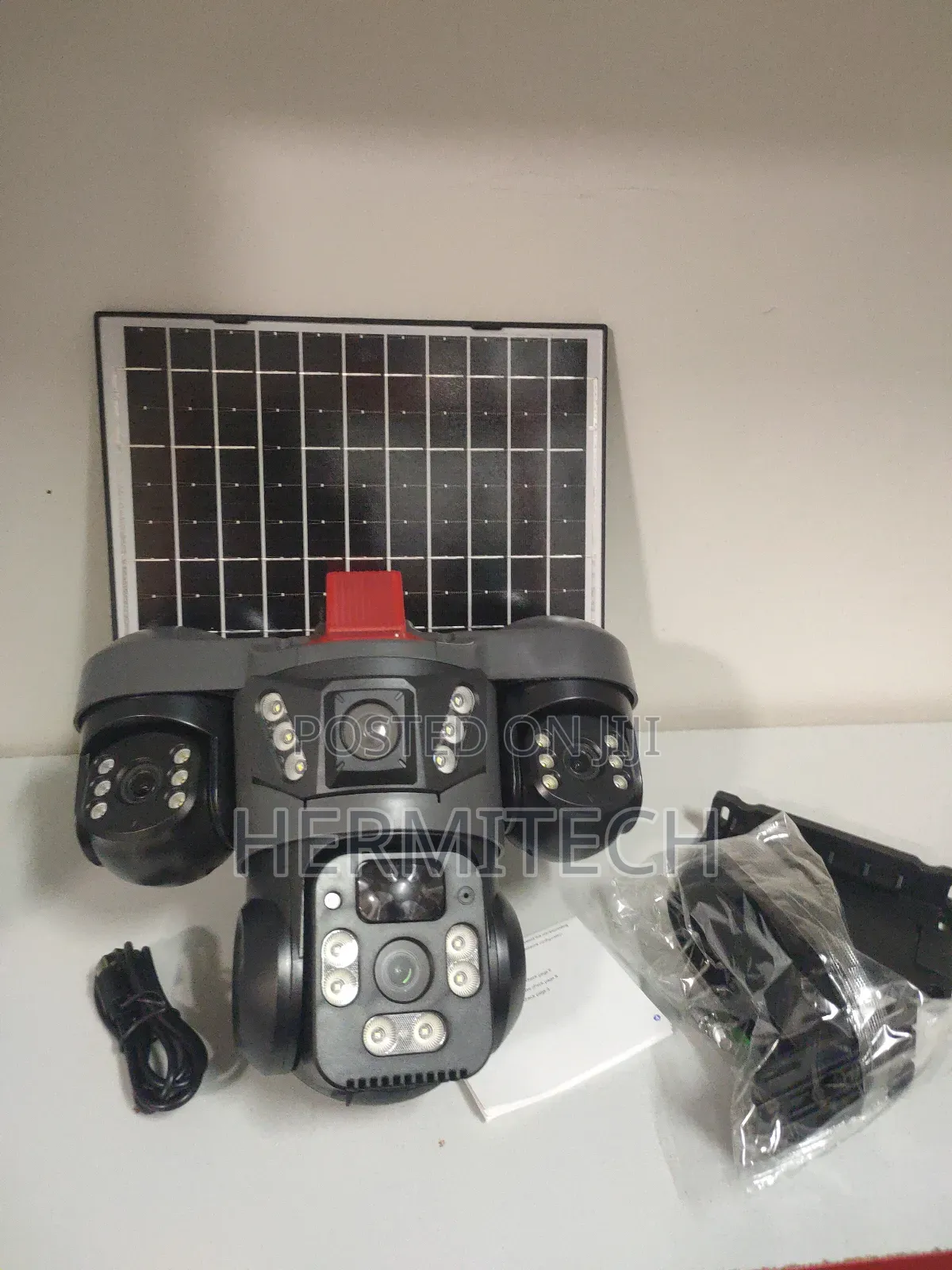 Triple Lens 4g PTZ Surveillance Cameras With Strobe Light