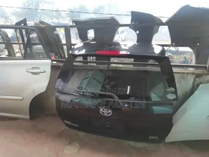 Toyota Fielder Boot 161