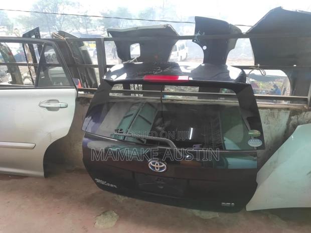 Toyota Fielder Boot 161