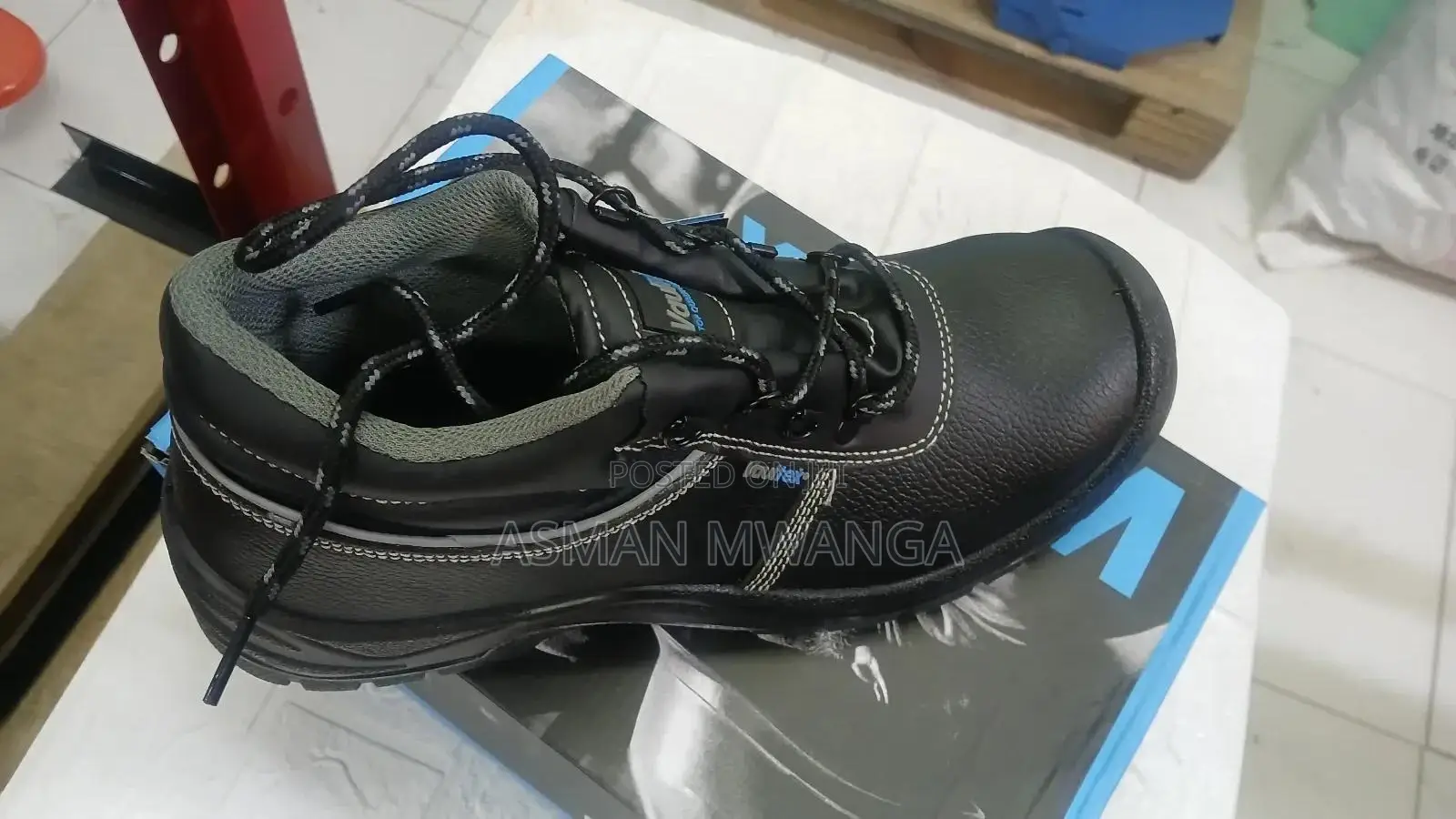 Safety Shoes With Steel Toe