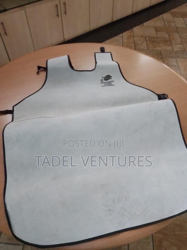 Leather Apron - thumbnail 4
