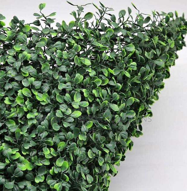 Refined Artificial Hedge Panels - main view