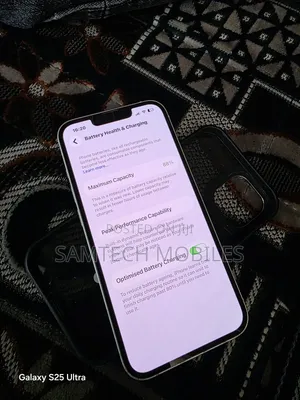 Apple iPhone 13 128 GB White