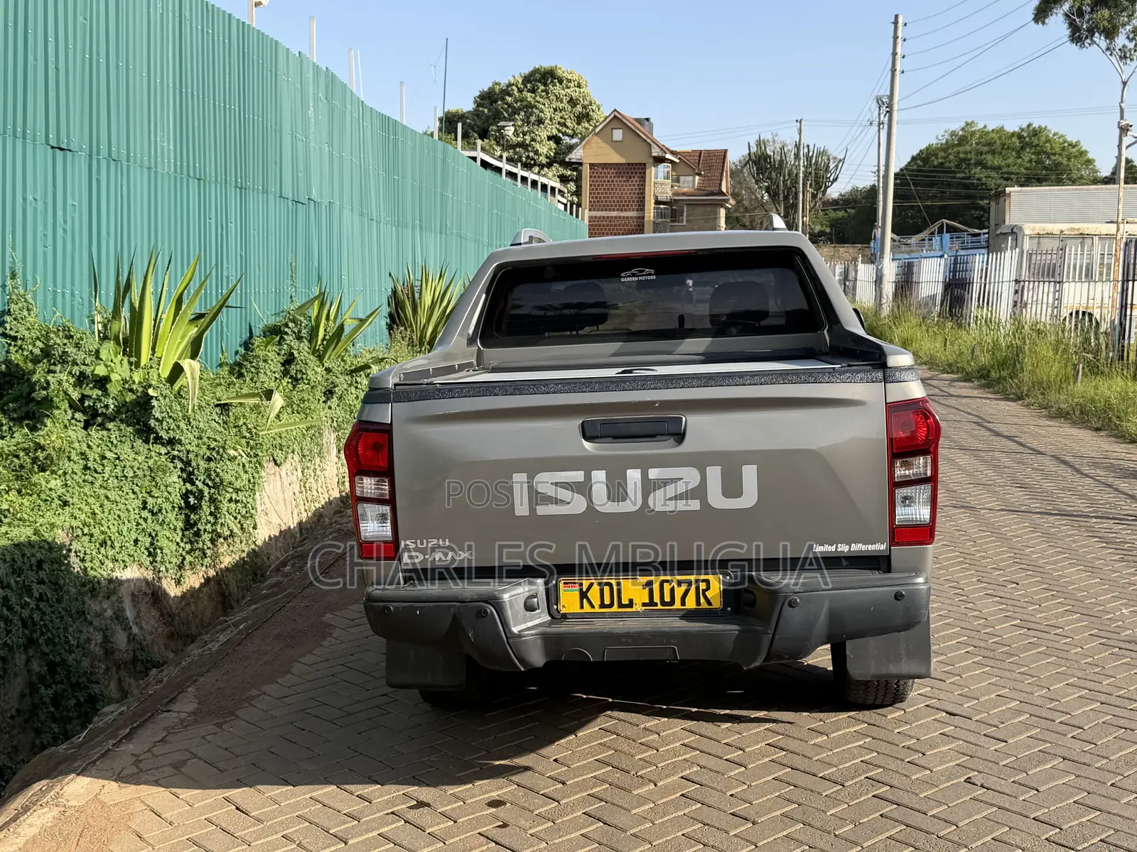 Isuzu D-MAX 2023 Beige