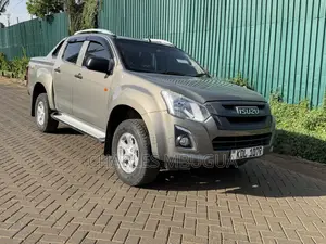 Isuzu D-MAX 2023 Beige