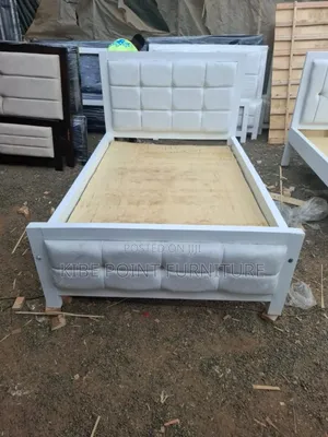 White 4by6 Home Mocket Bed