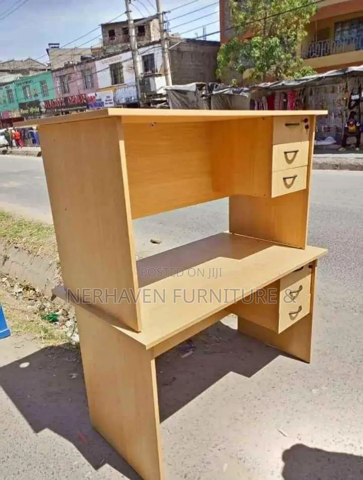1.2m Office Study Desk – Compact, Strong Functional