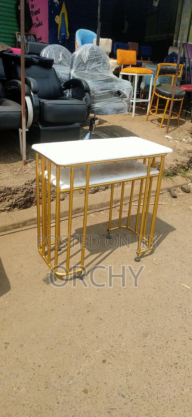 Nail Table/ Manicure Table - thumbnail 3