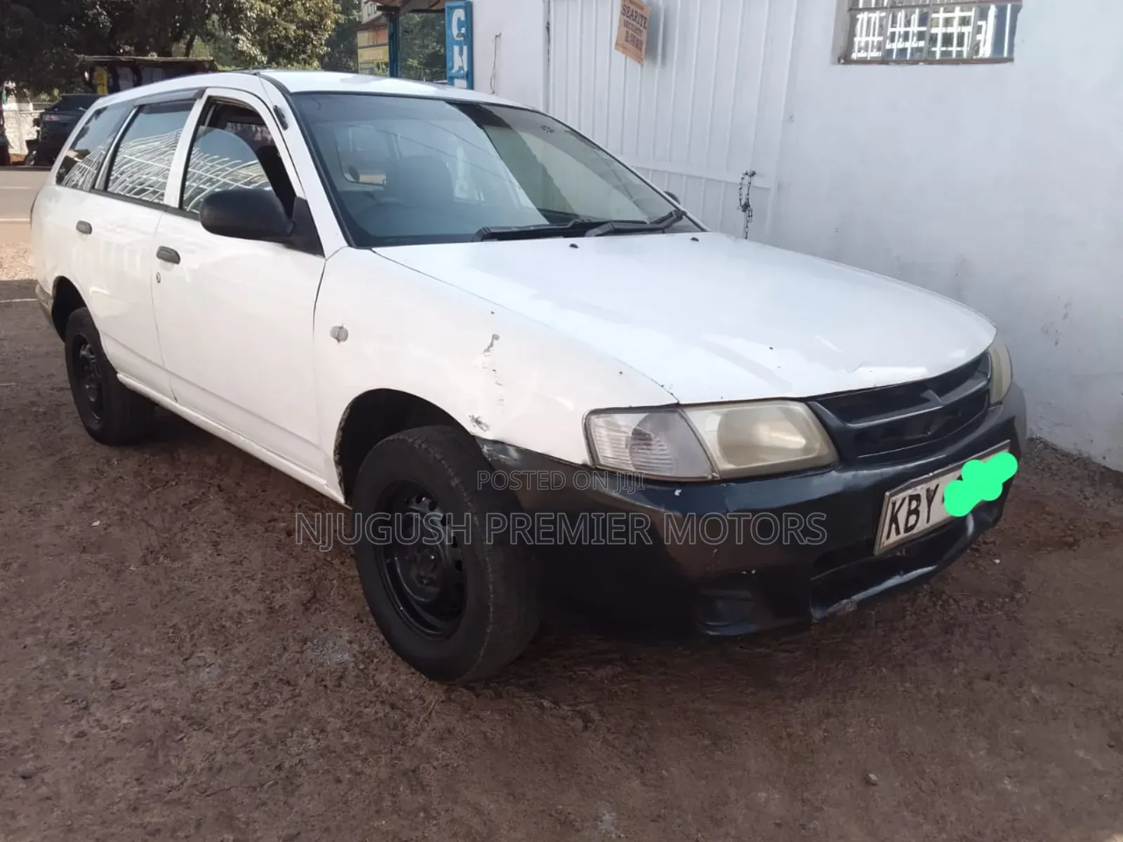 Nissan Advan 2006 White