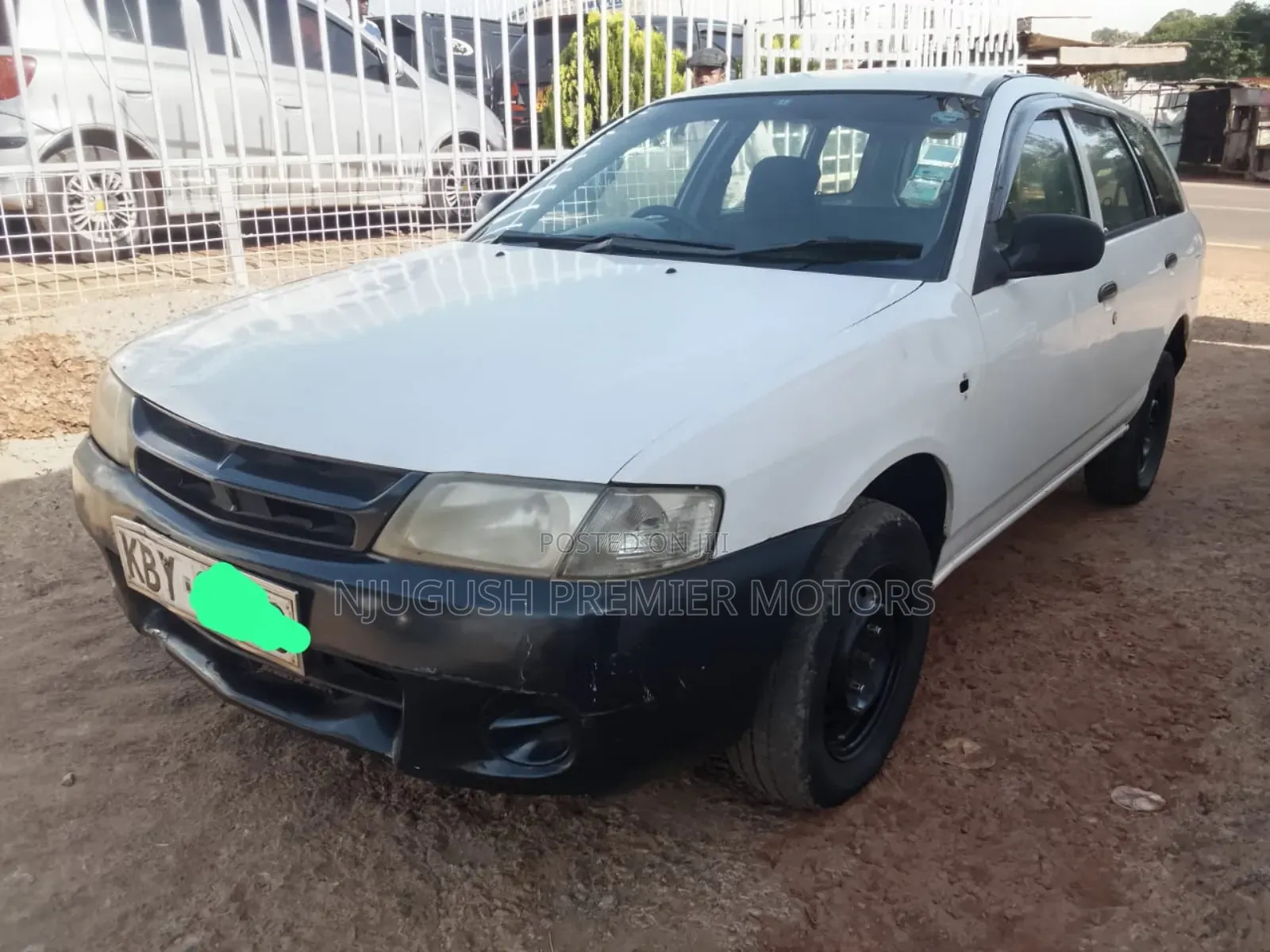 Nissan Advan 2006 White
