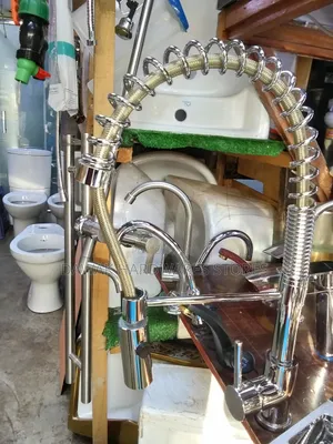 Commercial Style Kitchen Faucet