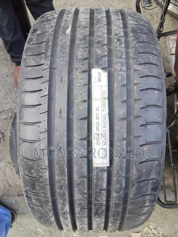 285/30r20 Accelera Tyre Made In Indonesia