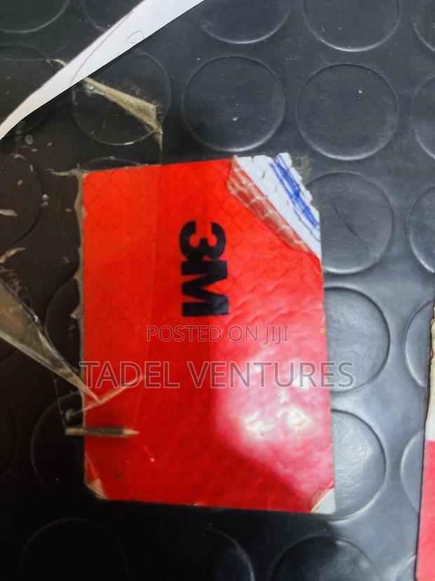 3m Adhesive Reflective Tape - thumbnail 4