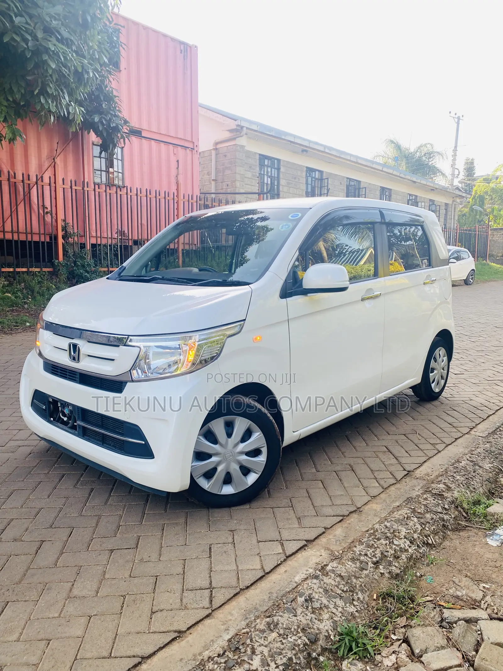 Honda N-WGN 2019 Pearl
