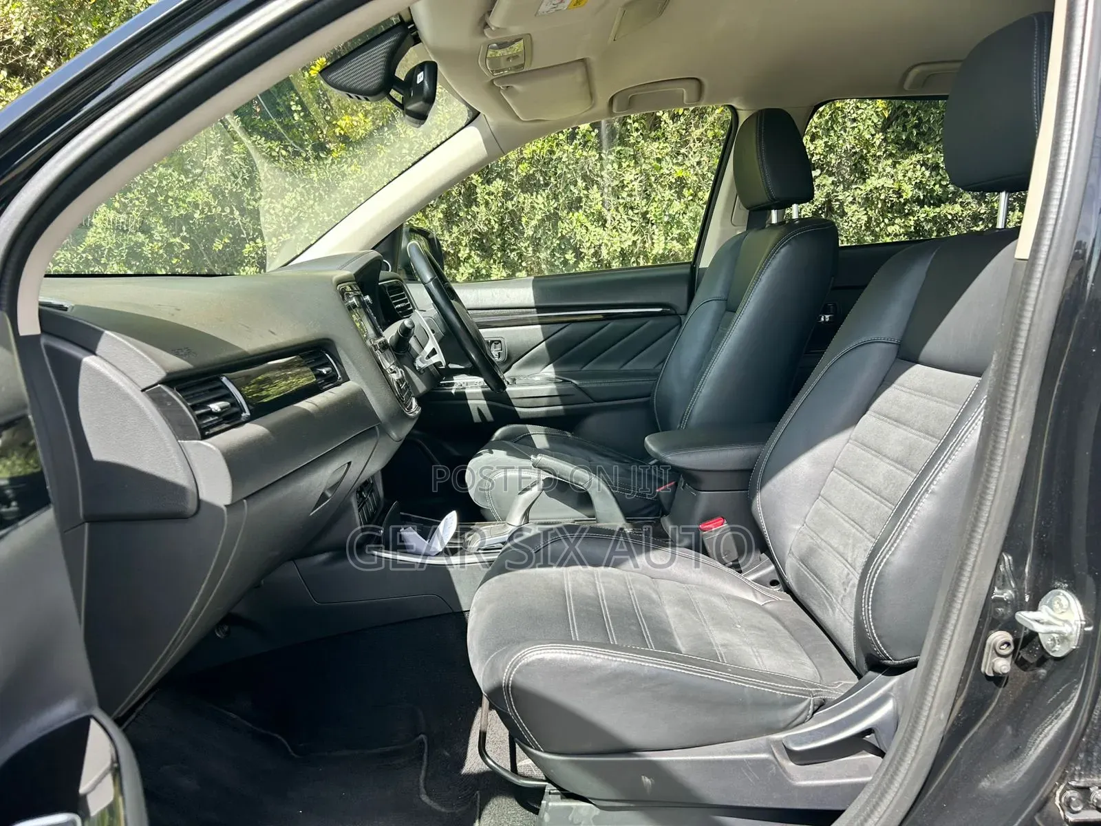 Mitsubishi Outlander 2.0 PHEV AWD 2016 Black