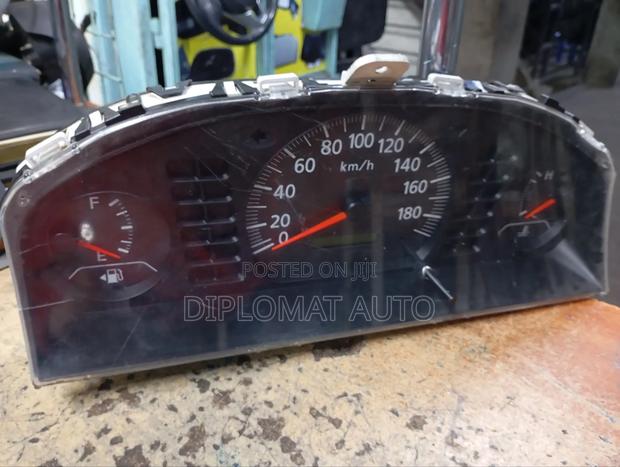 Nissan B15 Clock