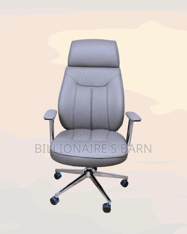 Grey Executive Leather Office Chair High-back | Office-ready Style