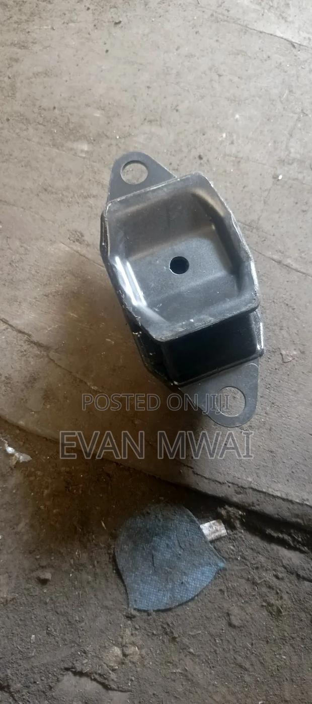Nissan Note /March 2013 Mounting - thumbnail 2