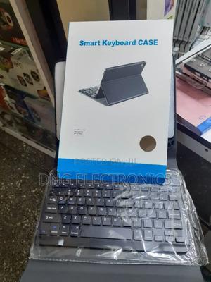 Smart Keyboard Case - main view