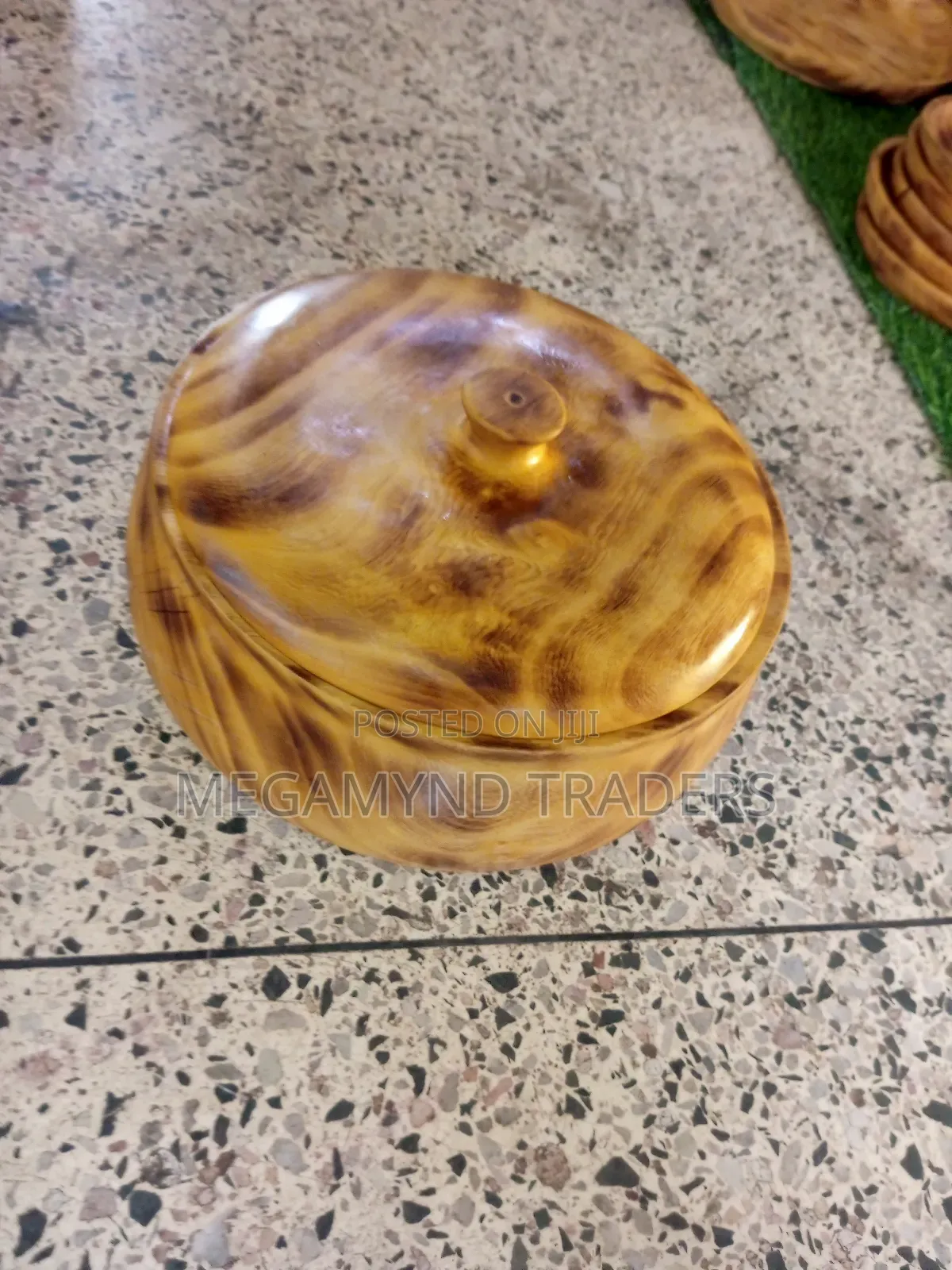 Wooden Bowl With Lid / Chapati Bowl
