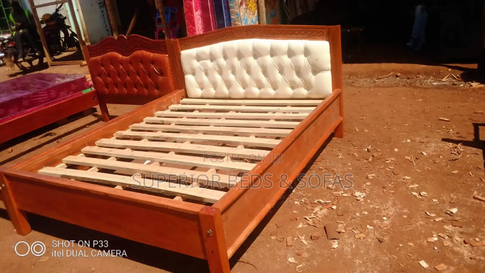Wooden Tufted Bed 5×6