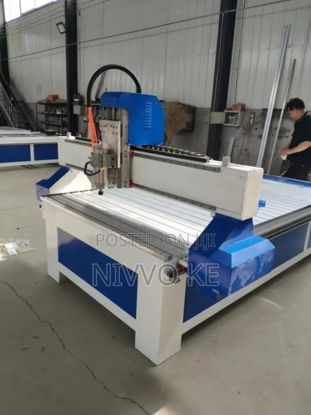 New 4×8 Large CNC Engraver – Heavy-Duty Precision Cutting Machine - thumbnail 3