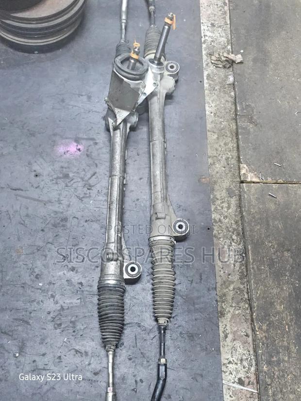 Steering Rack Nissan March