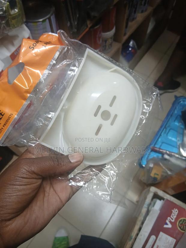 Plastic Soap Dish - thumbnail 2