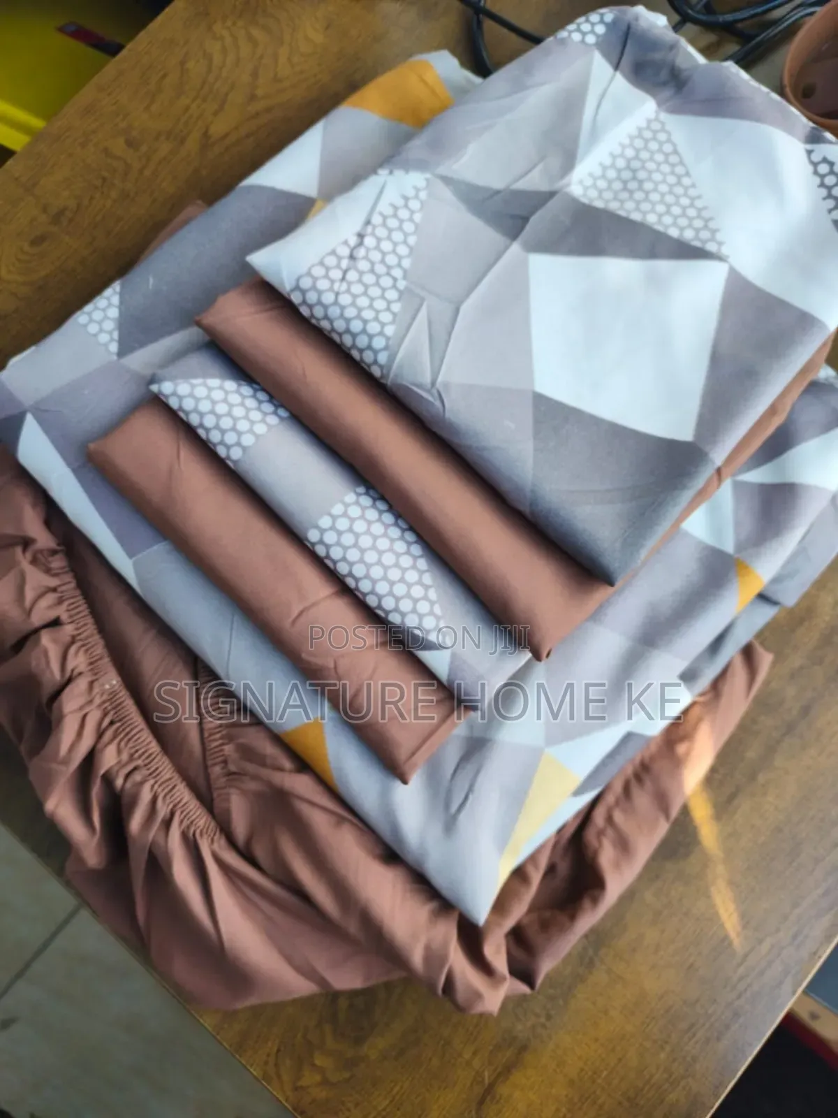 Soft Cotton Fitted Bedsheet