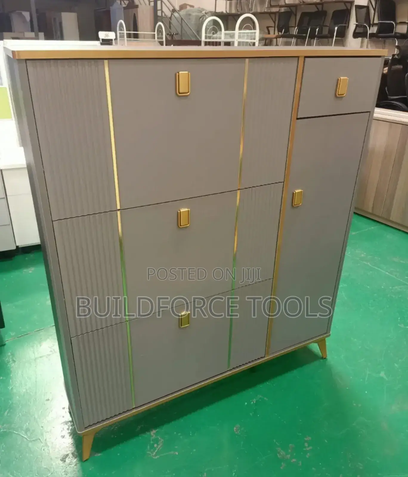 Bucket Flip Shoe Cabinet