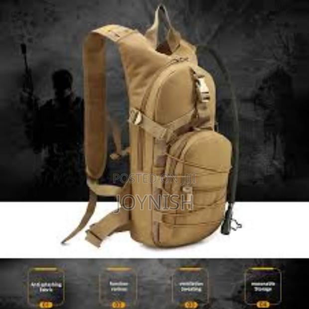 Outdoor Hiking Camel Bag - thumbnail 2
