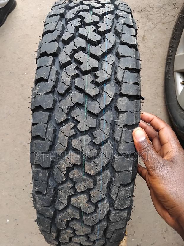 195r15c Comforser at Tyre