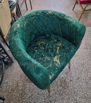 Exceptionally Comfortable Durable Chairs for Your Salon Clients. - thumbnail 2