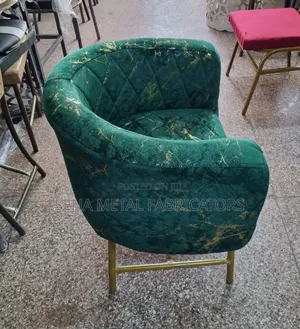 Exceptionally Comfortable Durable Chairs for Your Salon Clients.