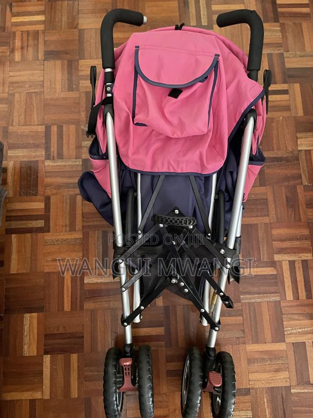 Gently Used Stroller - thumbnail 7