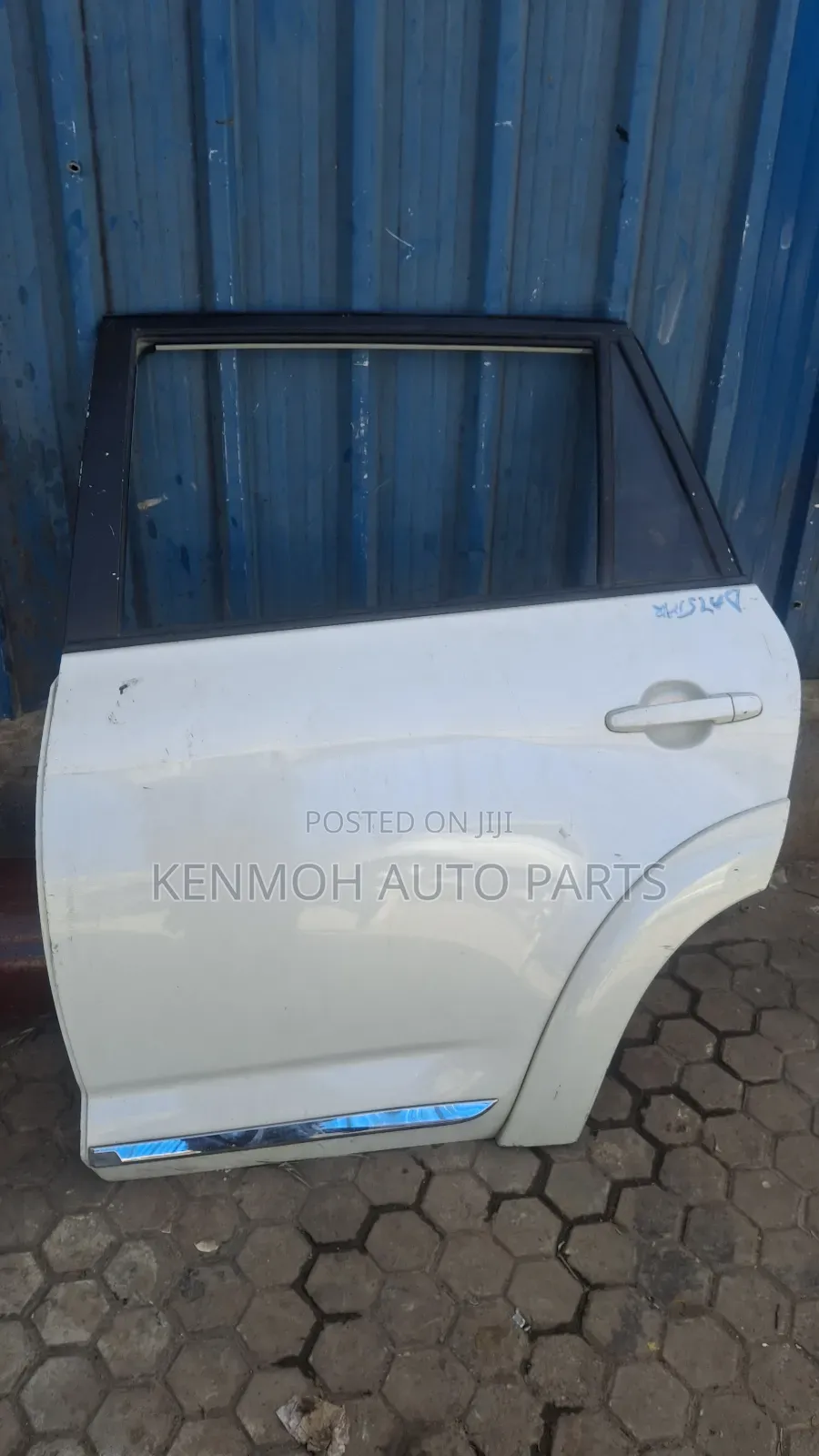 Vanguard Rear Door