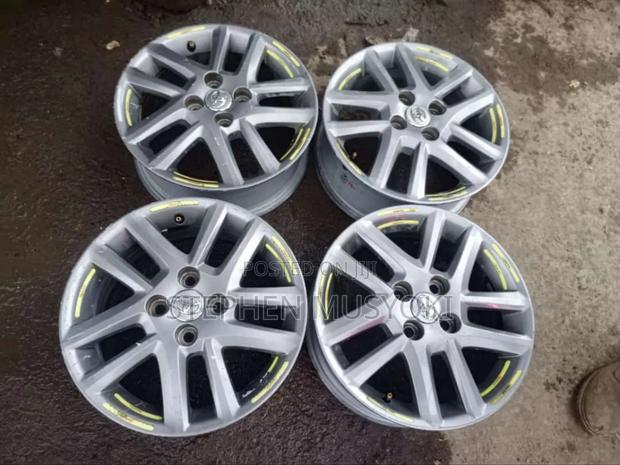 Toyota Fielder WXB Size 15inch Rims