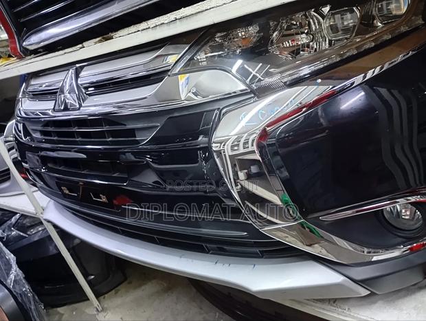 Mitsubishi Outlander 2018 Nosecut - thumbnail 2