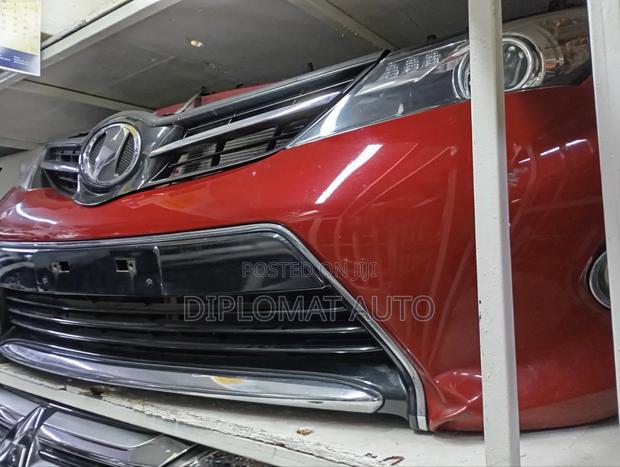 Auris 2014 Nosecut Xenon