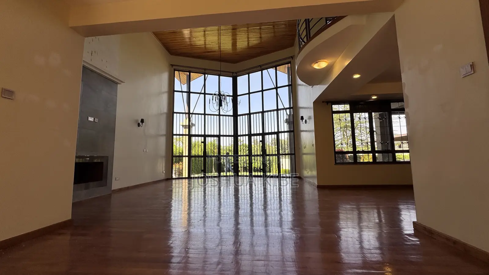 5bdrm Villa in Runda for rent