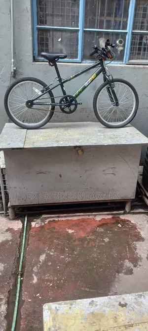 Ex Uk Size 20 Bicycle, Apollo Switch for 6-7 Yr Old