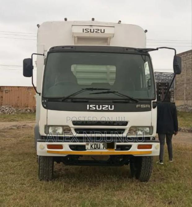 Isuzu FSR Super Clean
