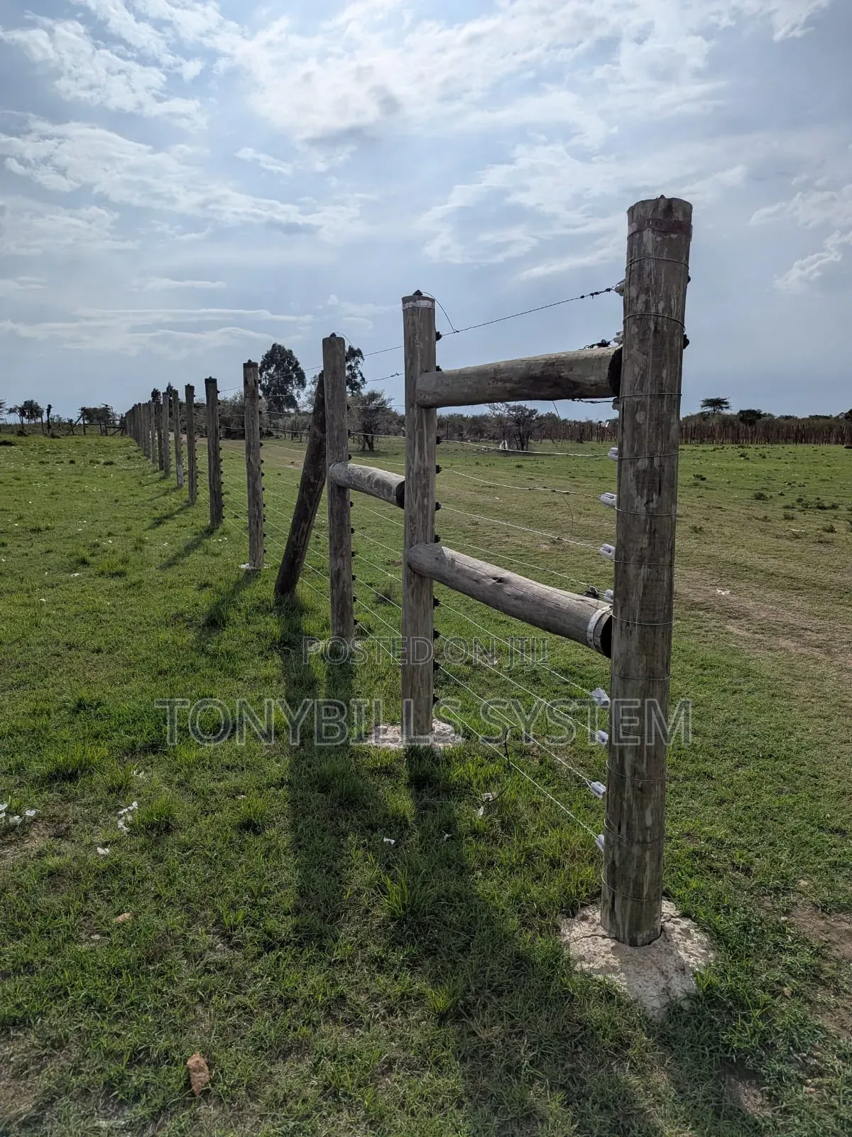 30 Hectares Free Standing Electric Fence Full Installation