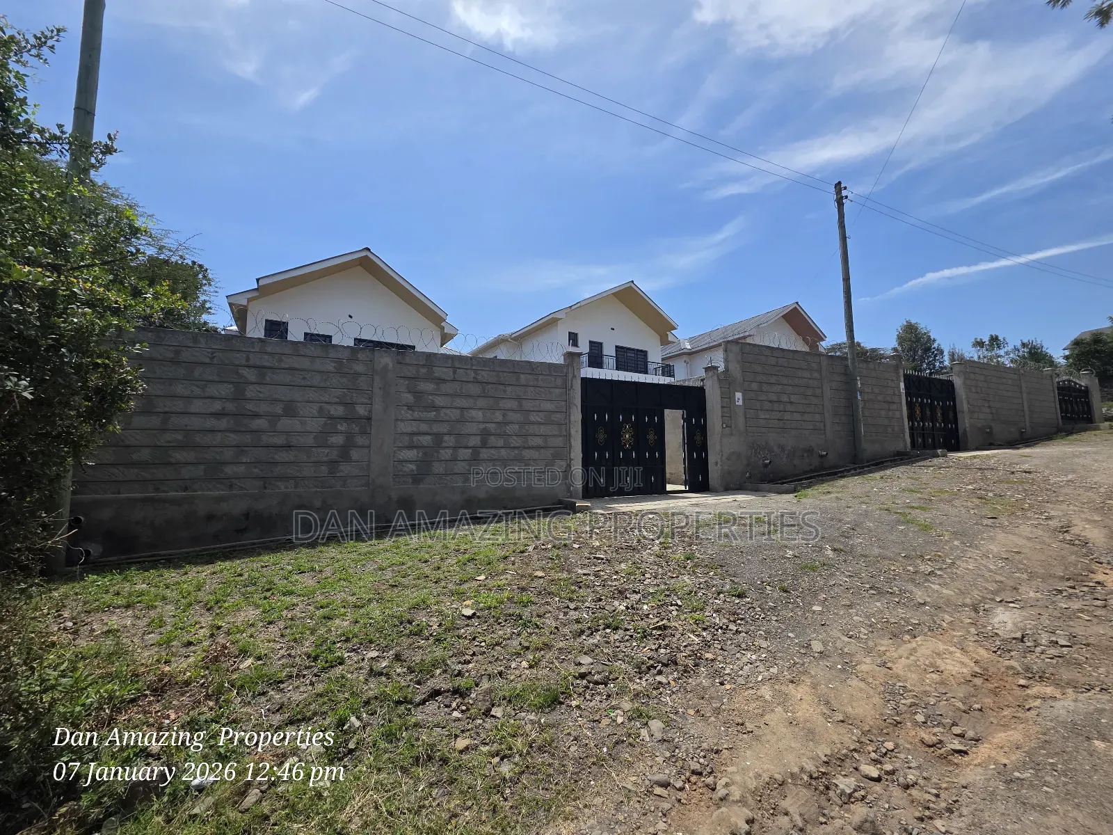 4bdrm Maisonette in Acacia Plus Dsq, Ongata Rongai for sale