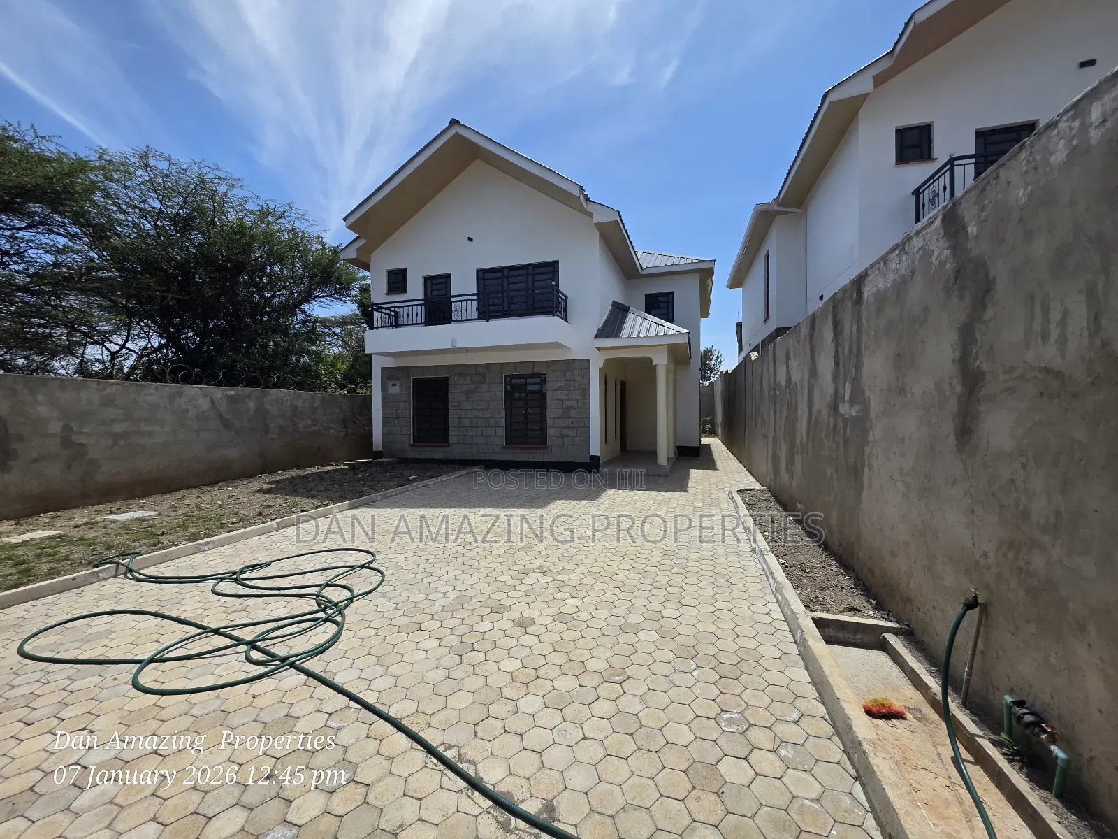 4bdrm Maisonette in Acacia Plus Dsq, Ongata Rongai for sale