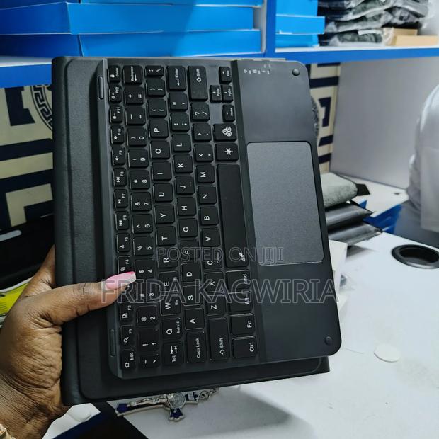 Samsung Tab A9 Plus Smart Keyboard Case With Touchpad And Backlight - thumbnail 4