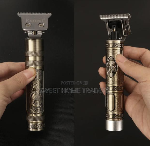 Vintage Rechargeable Shaver - thumbnail 2
