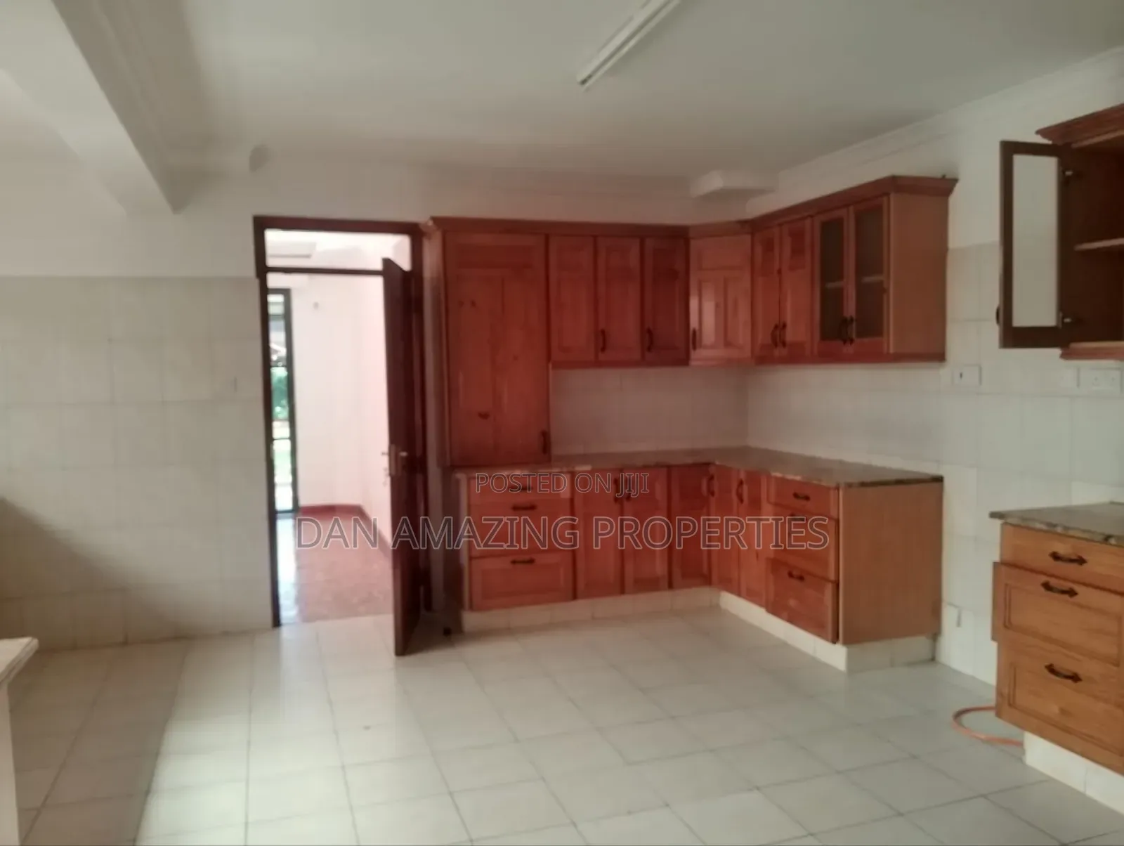 5bdrm Maisonette in Miotoni, Karen for rent