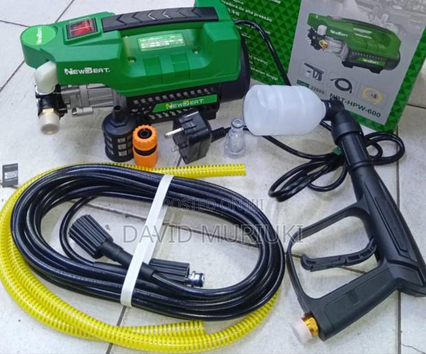 Newbeat Electric Cars Washers
1200watts
65bar Pressure